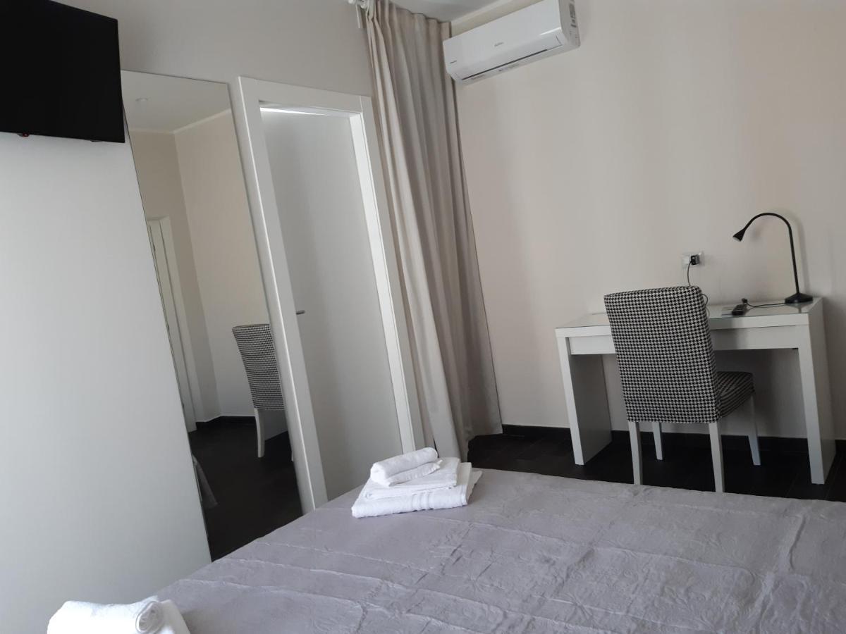 I 3 Principi, Paolo Hotel Catánia Buitenkant foto